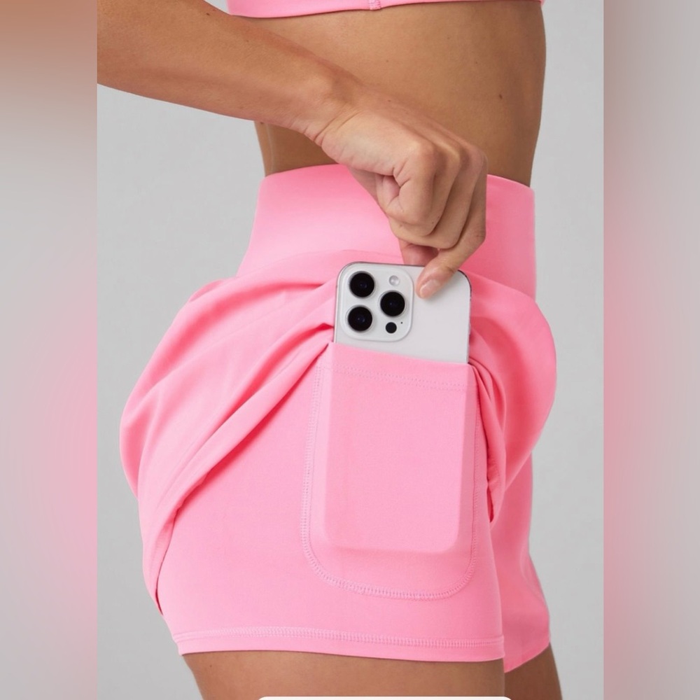 Fabletics shorts - Picture 4 of 4